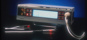 Pulsoximeter und EKG Pulsoximeter und EKG